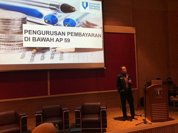 Taklimat Pengurusan Pembayaran Di Bawah AP 59 dan Proses Pembayaran E Form Paymet oleh En Nursyaihan dan En Tarmizi dari Jabatan Bendahari kepada warga PPPH.