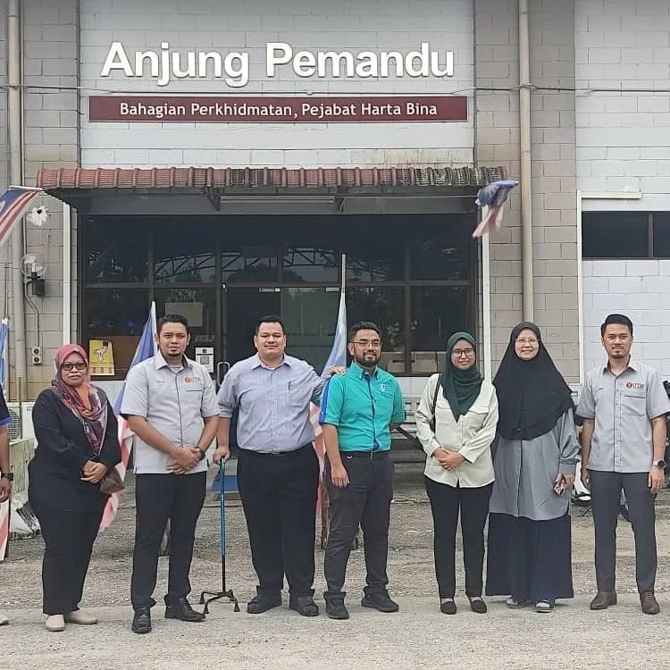 Lawatan Penanda Aras Pengurusan Kenderaan bagi Projek Smart Campus ke UTM, Skudai 